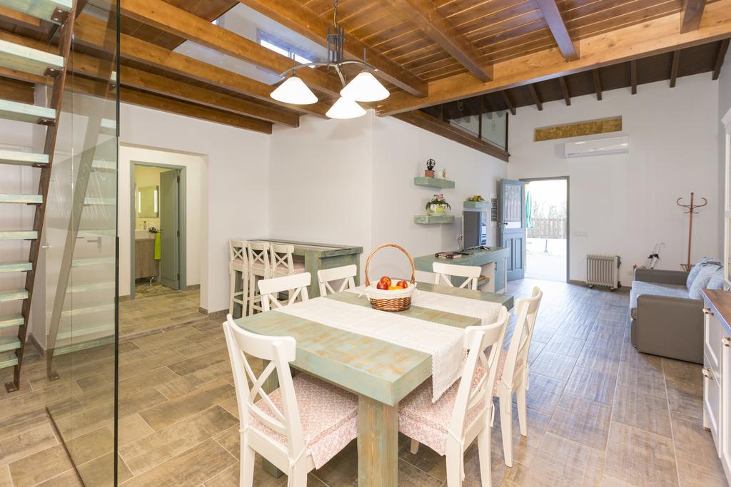 Villa Mica Vega de San Mateo Esterno foto